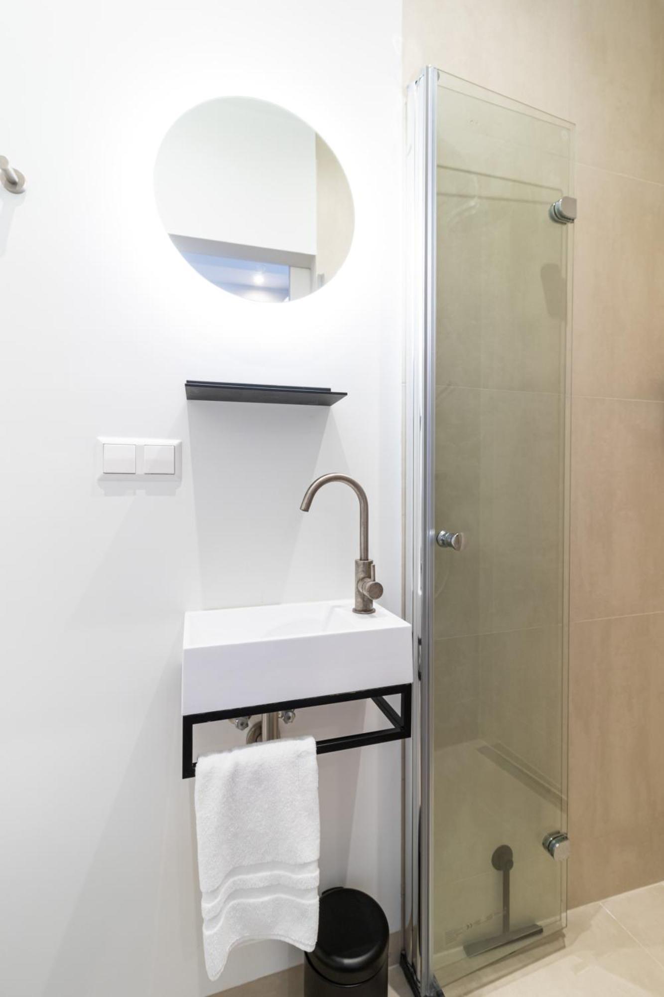 Sayo Boutique Hotel Гаага Экстерьер фото